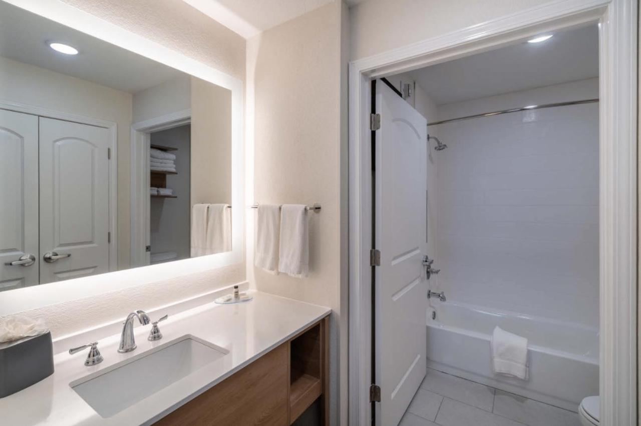 Staybridge Suites - Flowood - Nw Jackson By Ihg ภายนอก รูปภาพ
