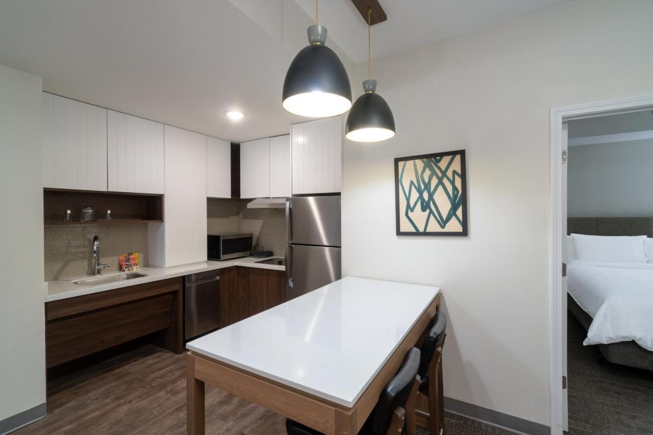 Staybridge Suites - Flowood - Nw Jackson By Ihg ภายนอก รูปภาพ